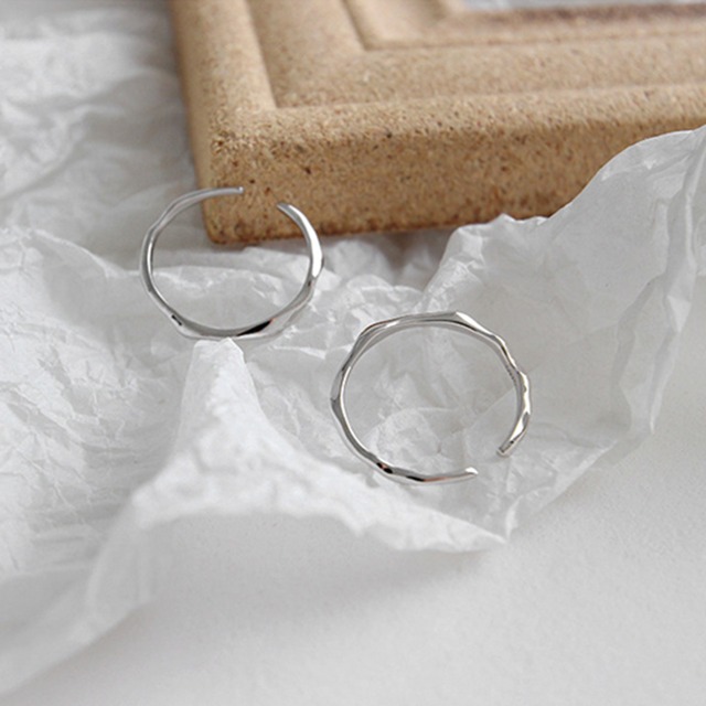 Two waves Ring