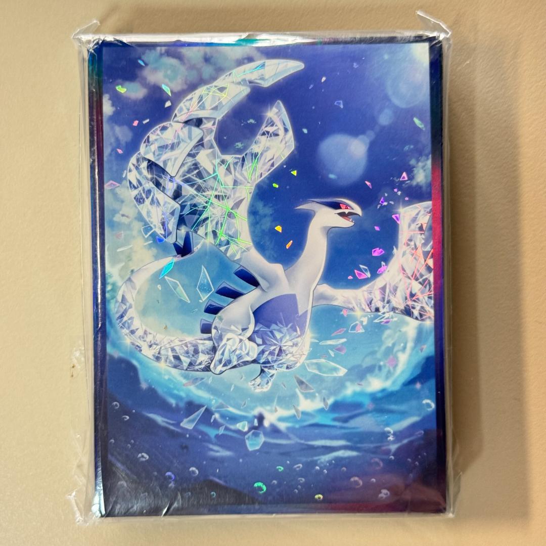 ポケモンカードゲーム オフィシャルデッキシールド(スリーブ) ルギア デッキシールド『ルギア(ミステリーボックス)』64枚入り