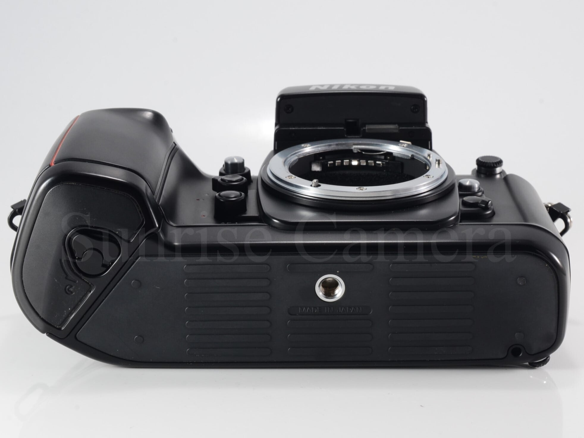 Nikon F4 ボディ 方眼マットスクリーン（E） / マットスクリーン（B