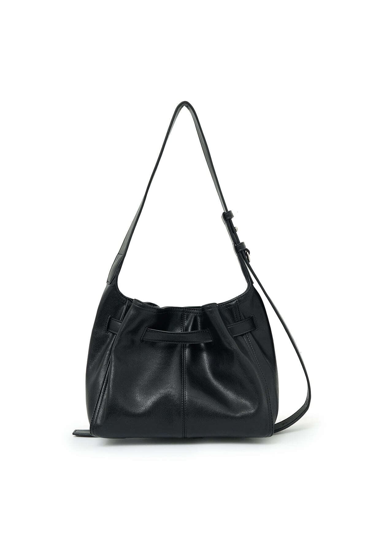 Matin Kim] BELTED VOLUNN SMALL BUCKET BAG IN BLACK 正規品 韓国