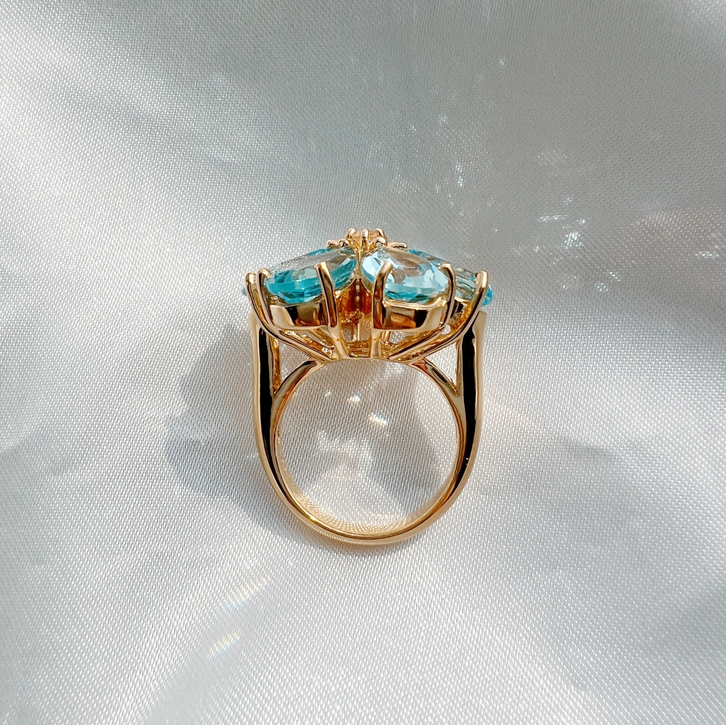 ブルートパーズ Flower Ring | Sally
