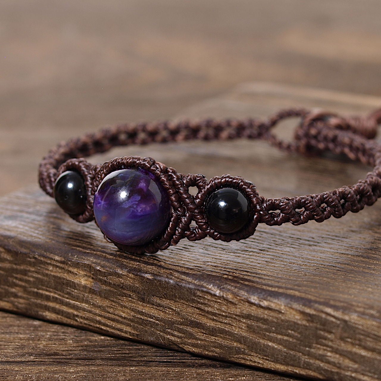 一点物】スギライト11ミリ玉＋モリオン6ミリ玉マクラメブレスレット