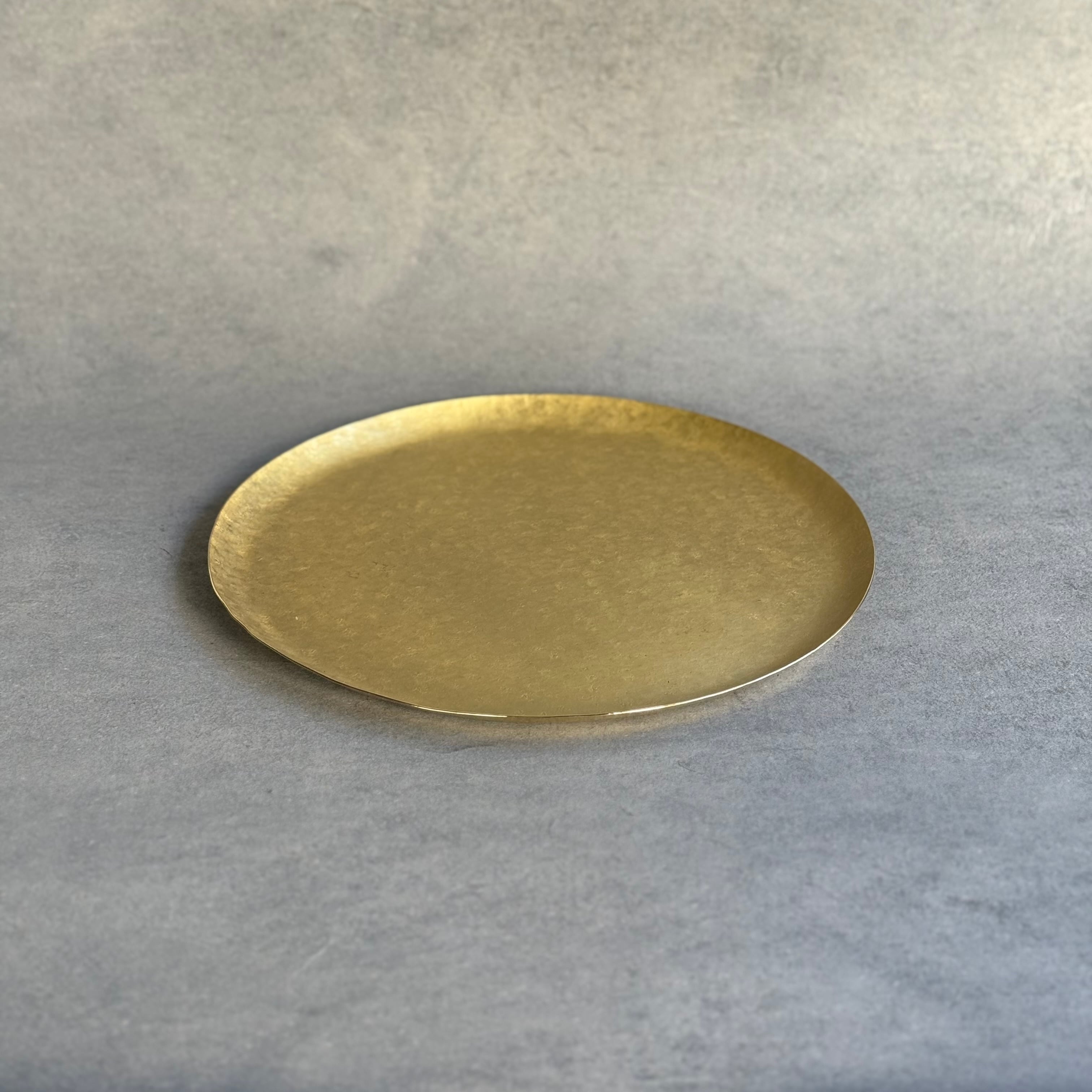 金属 | gallery 一白