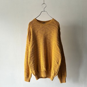 -GAP- mustard yellow native design knit