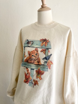 90s Ivory Cotton Cat Bird Sweatshirt made in Canada