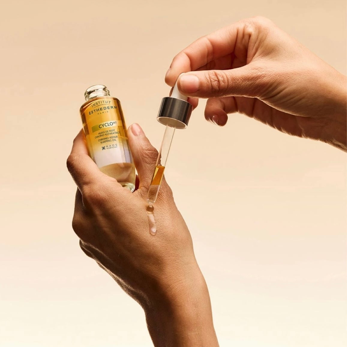 エステダム シクロNT クロノリペアオイル（ナイトオイル） 30mL