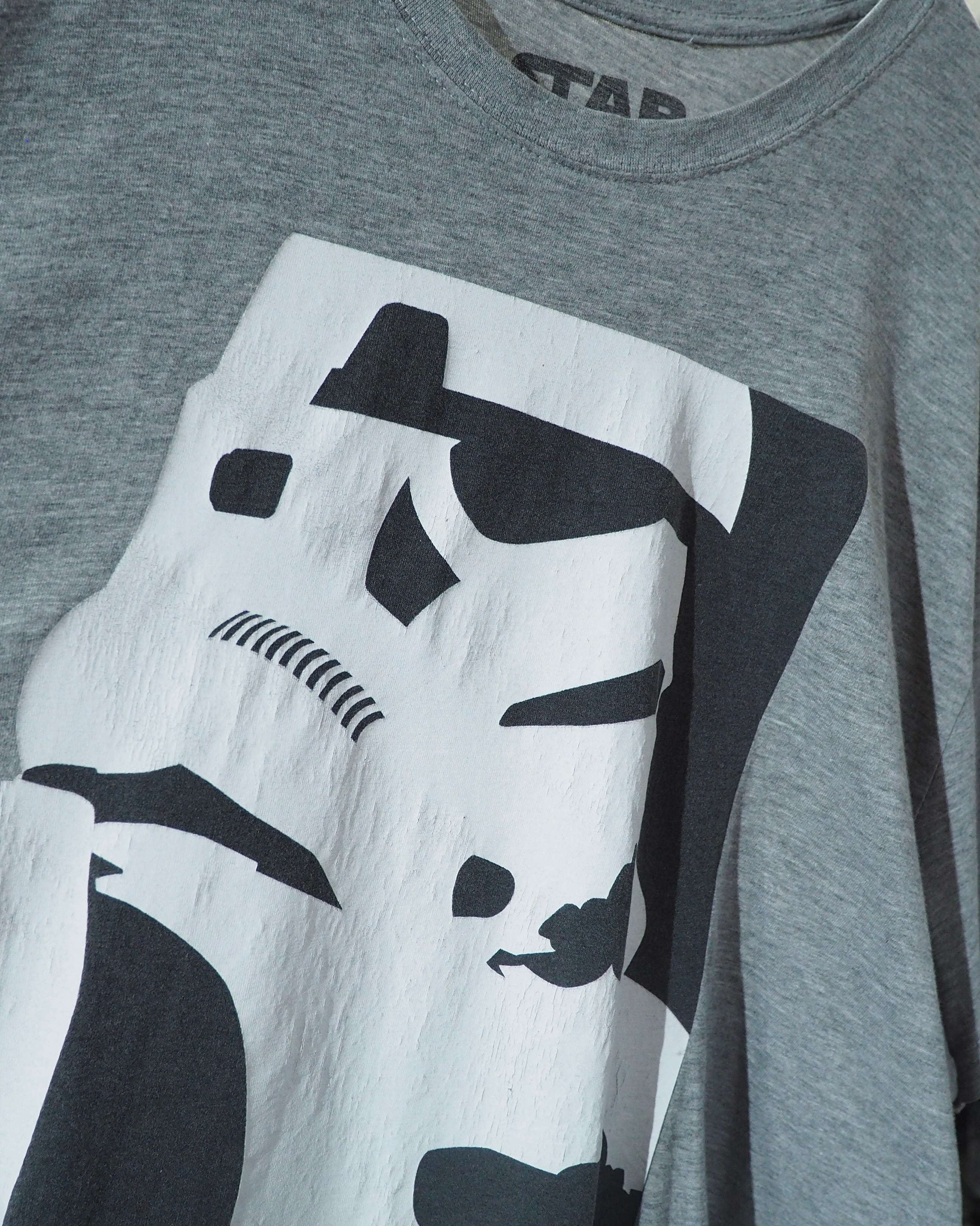" STARWARS - Stormtrooper " Cracks Graphic printed SS Tee