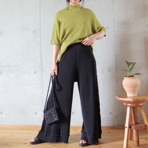 wide-leg pants