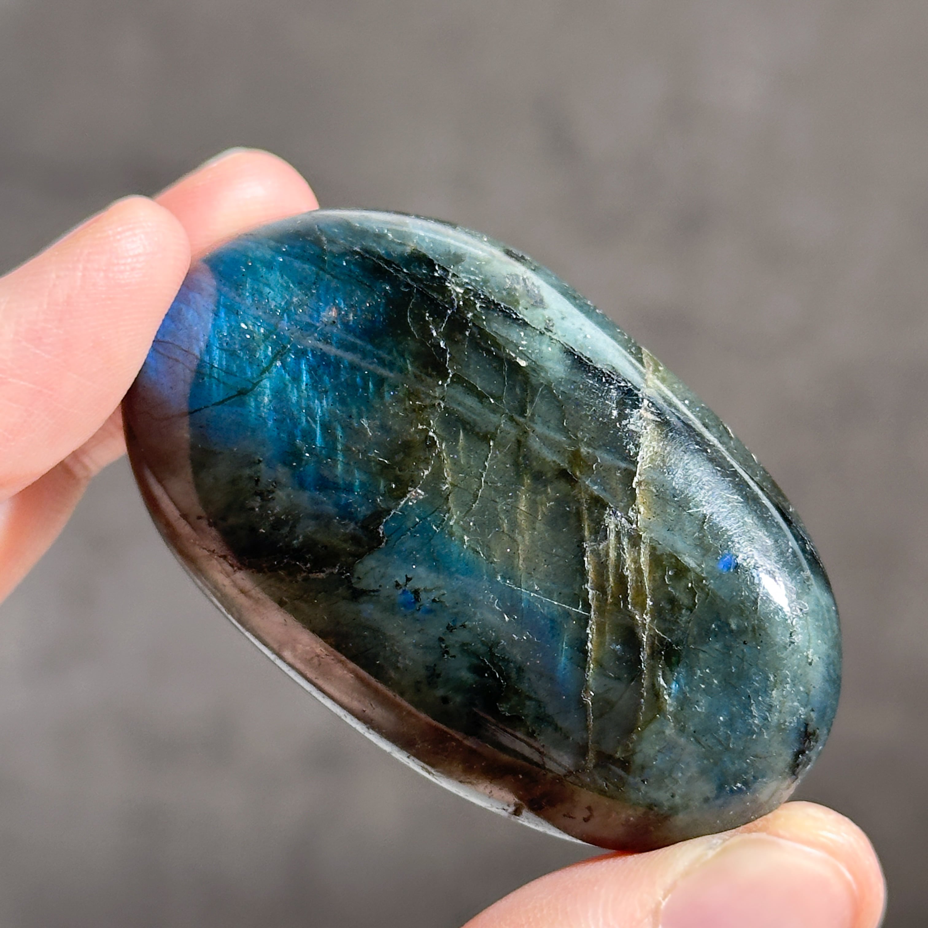 ラブラドライト パームストーン 23◇ Labradorite ◇天然石・鉱物