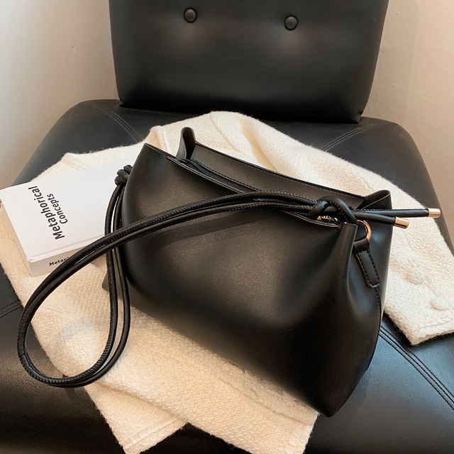 ショルダーバッグスタンダードオータムウィンターカジュアル レトロ 秋物 冬物 トートバッグ ハンドバッグ Tiancai_Wing_Bag57877886271