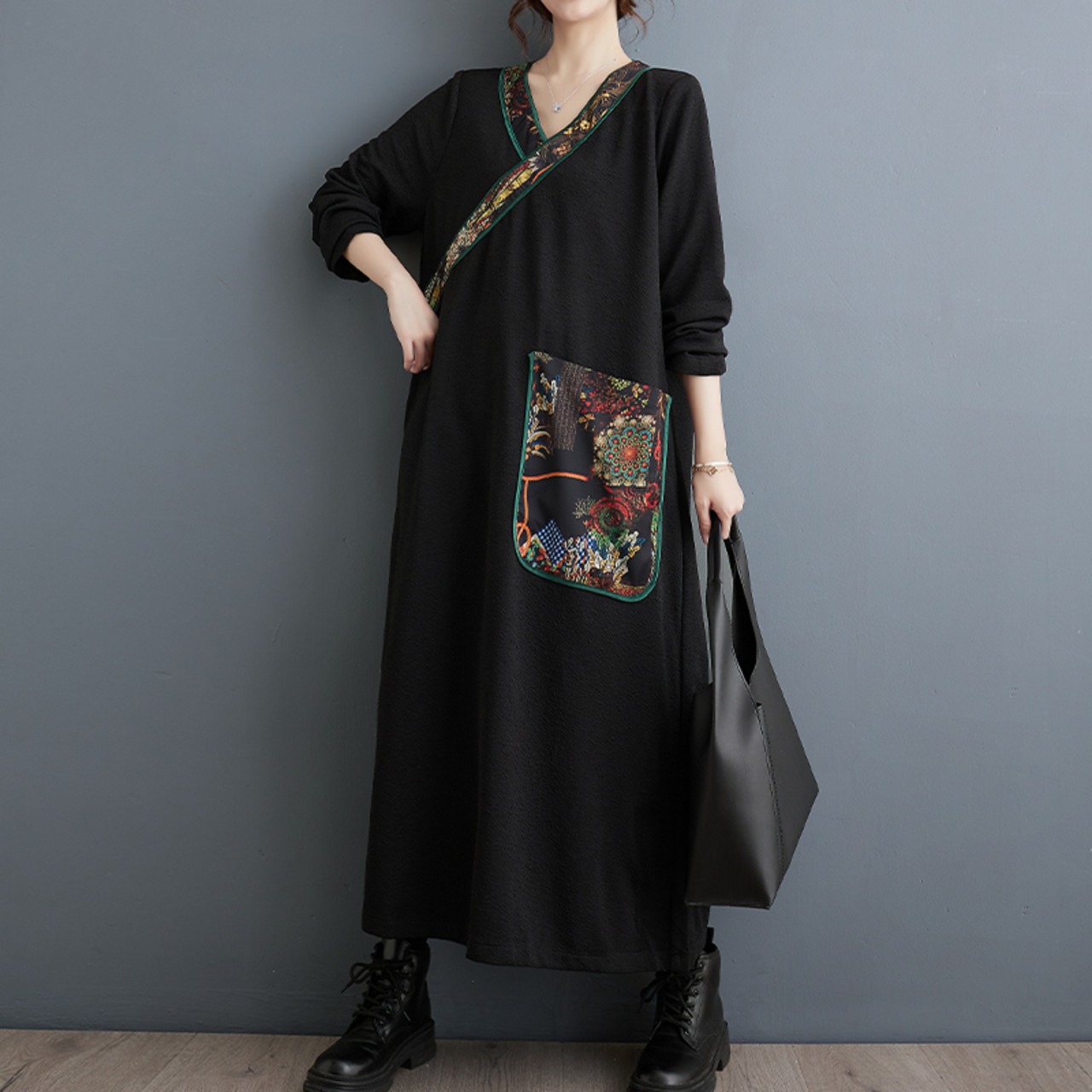 ヴィンテージ 花柄 ブラックワンピース 00021