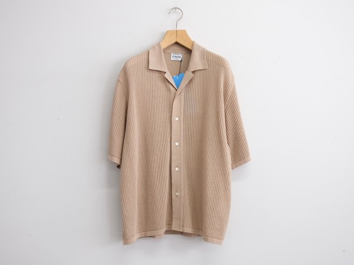 Yonetomi NEW BASIC” COTTON SUKASHI KNIT SHIRT BEIGE “