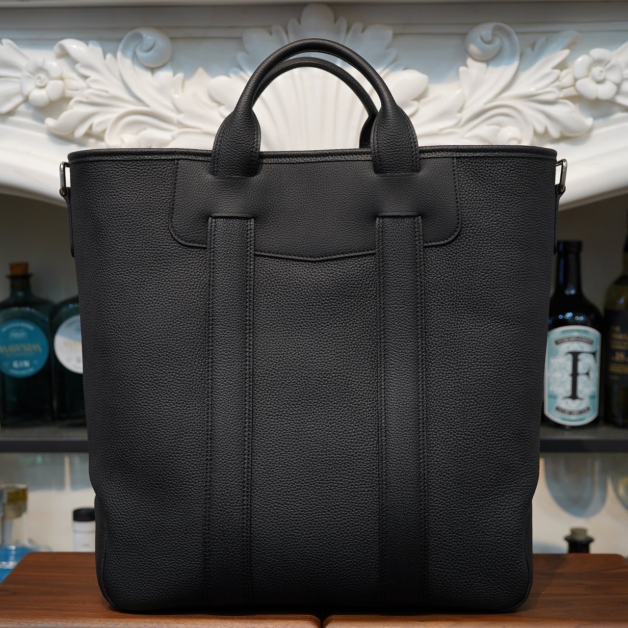 ヘンリベンデル トートバッグ ショルダーバッグ 大学 入学式 ほど近い 