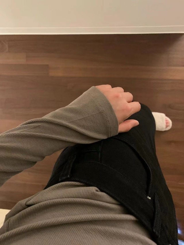 (OUNCE) easy half neck tee / 3color