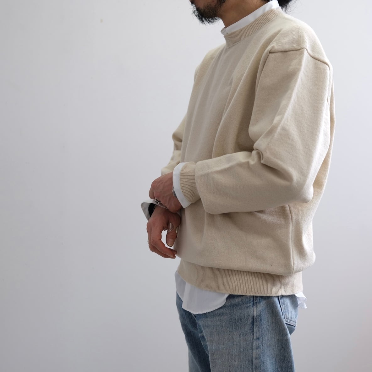 Yonetomi NEW BASIC”RIGID CASHMERE KNIT SWEATER RAW” | Lapel online