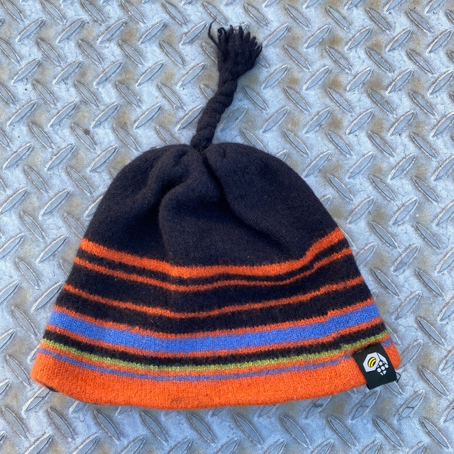 MOUNTAIN HARDWEAR MULTI BORDER BEANIE - BLACK / ORANGE