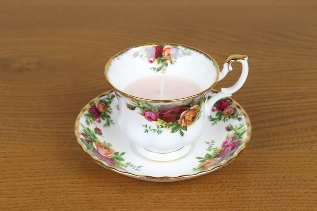 ロイヤルアルバート　オールドカントリーローズ　キャンドル　デュオ　カップ＆ソーサー　薔薇　ROYAL ALBERT　イギリス　ヴィンテージ