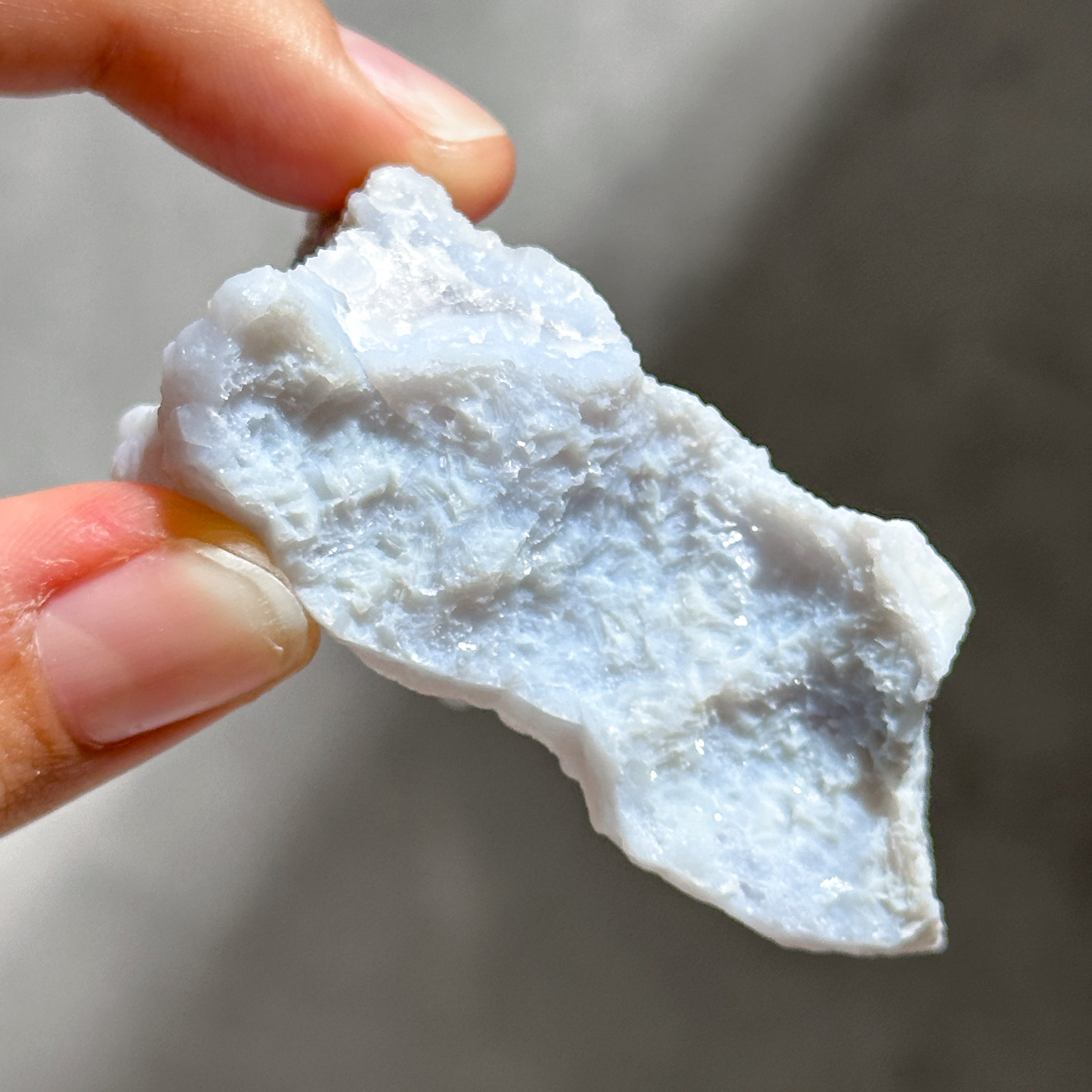 ブルーカルセドニー 原石92◇ Blue Chalcedony ◇天然石・鉱物