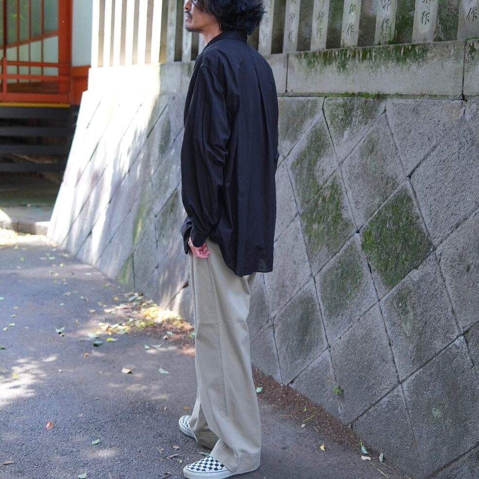 COMOLI(コモリ) / KHAKIチノパンツ-khaki-(D01-03014) | Signs
