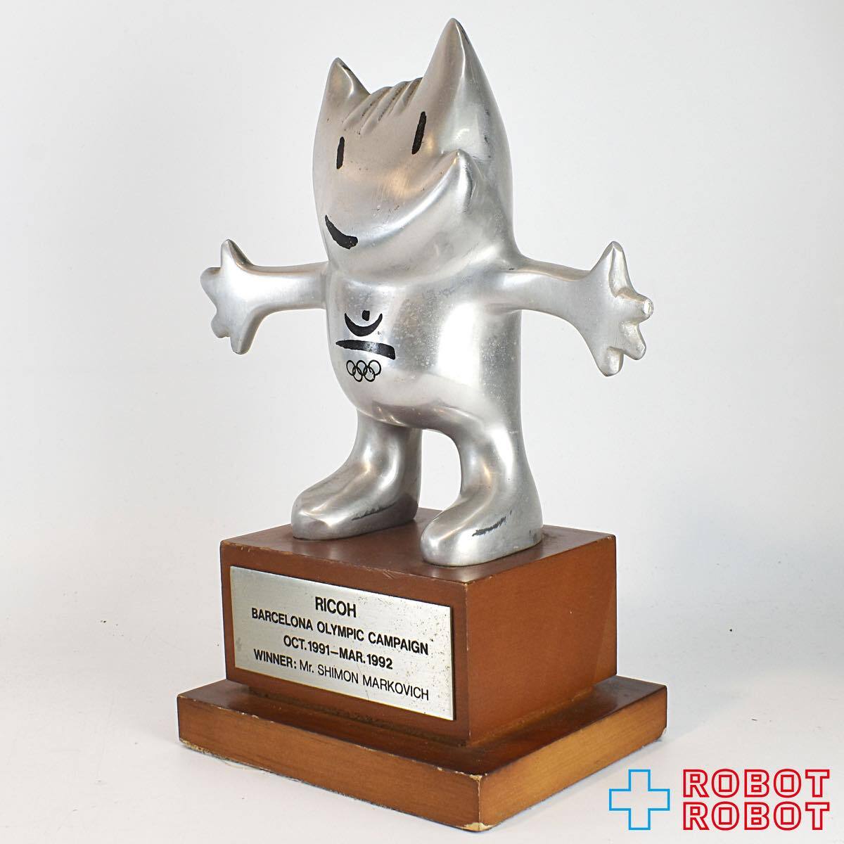 バルセロナ オリンピック コビー トロフィー フィギュア