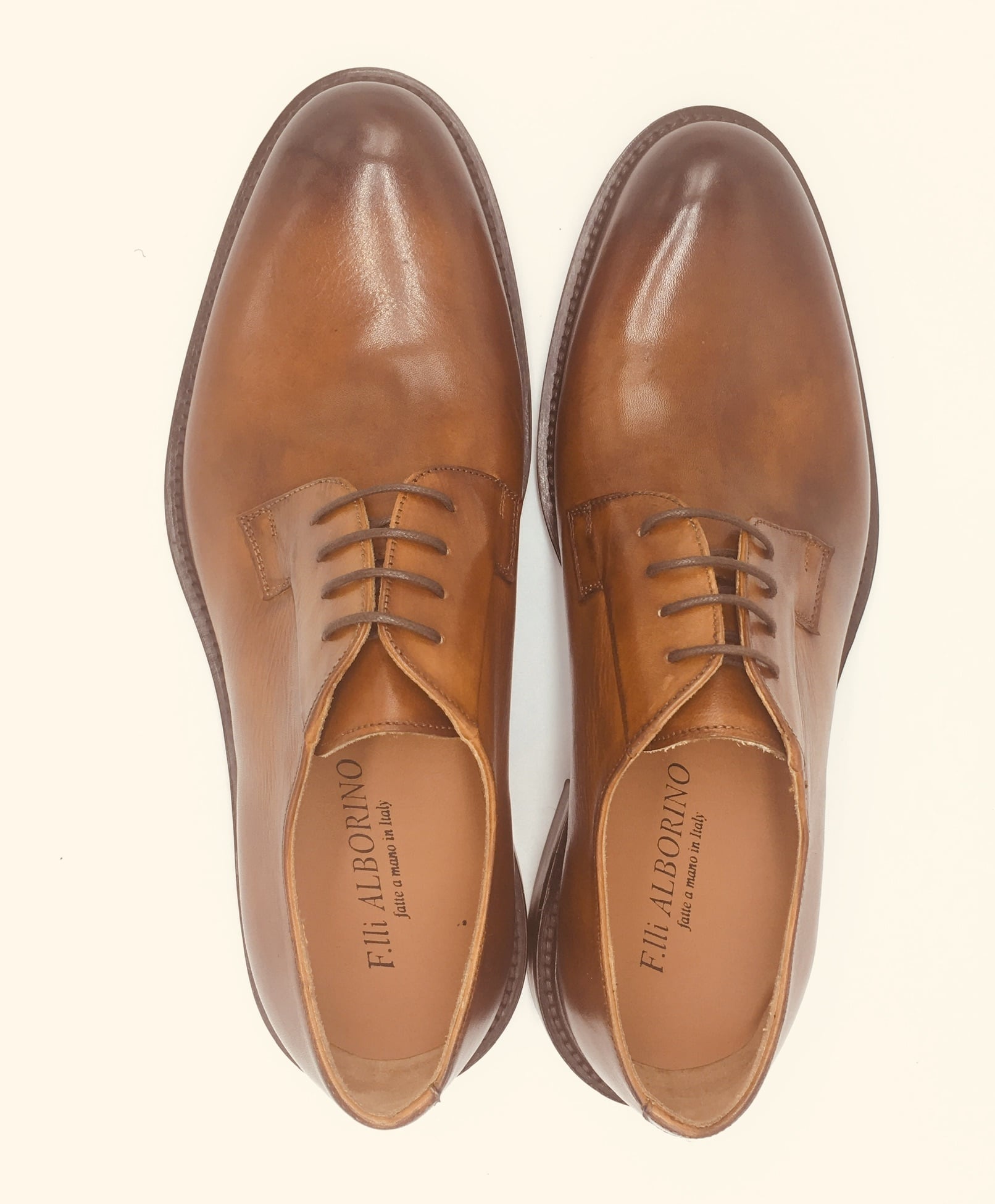イタリア製 紳士革靴 ホールカット・ポイントグラデーション レザー ...