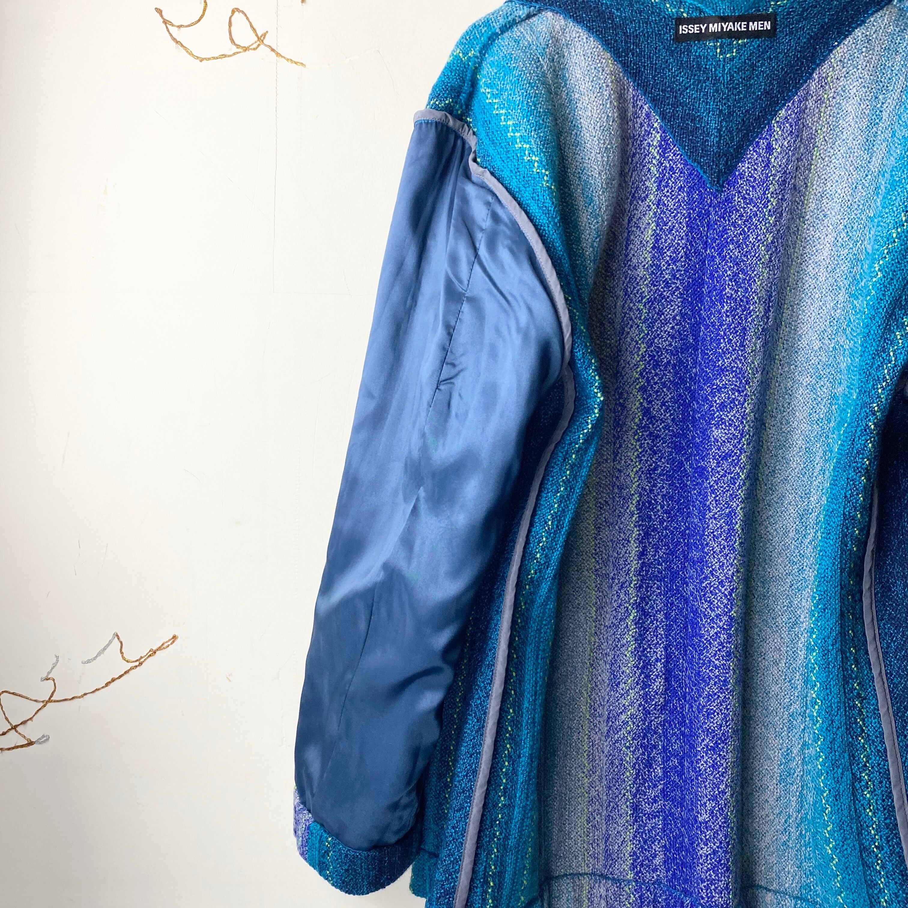 ISSEY MIYAKE MEN stripe pattern knit jacket | NOIR ONLINE