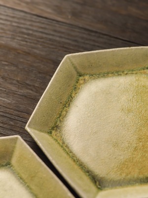 灰釉 六角皿 中（小皿 中皿 取皿）／阿部 恵里