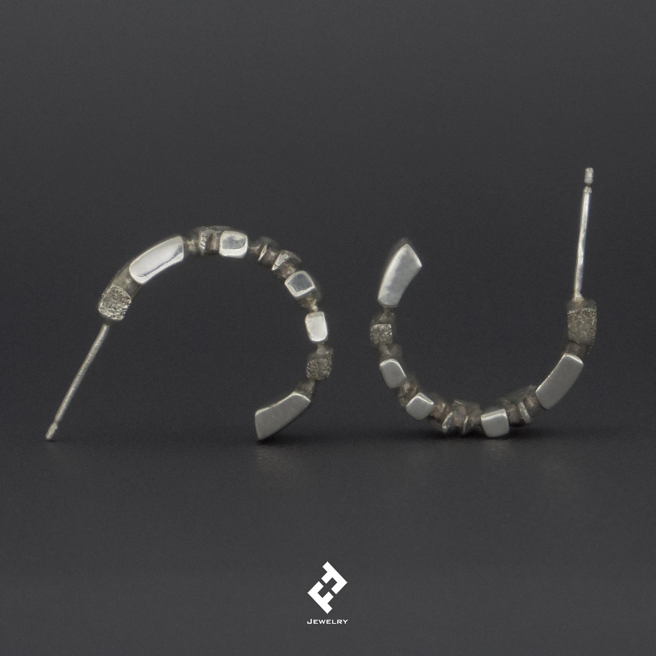 +piedras・イヤリング (silver)