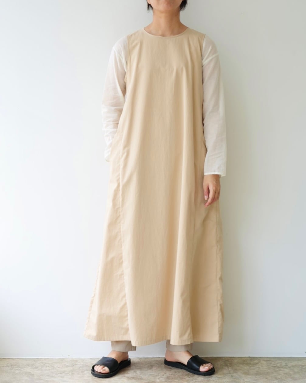 Yoli 未使用2025simple sleeveless onepiece Yoli シンプルスリーブレスワンピース | Vie