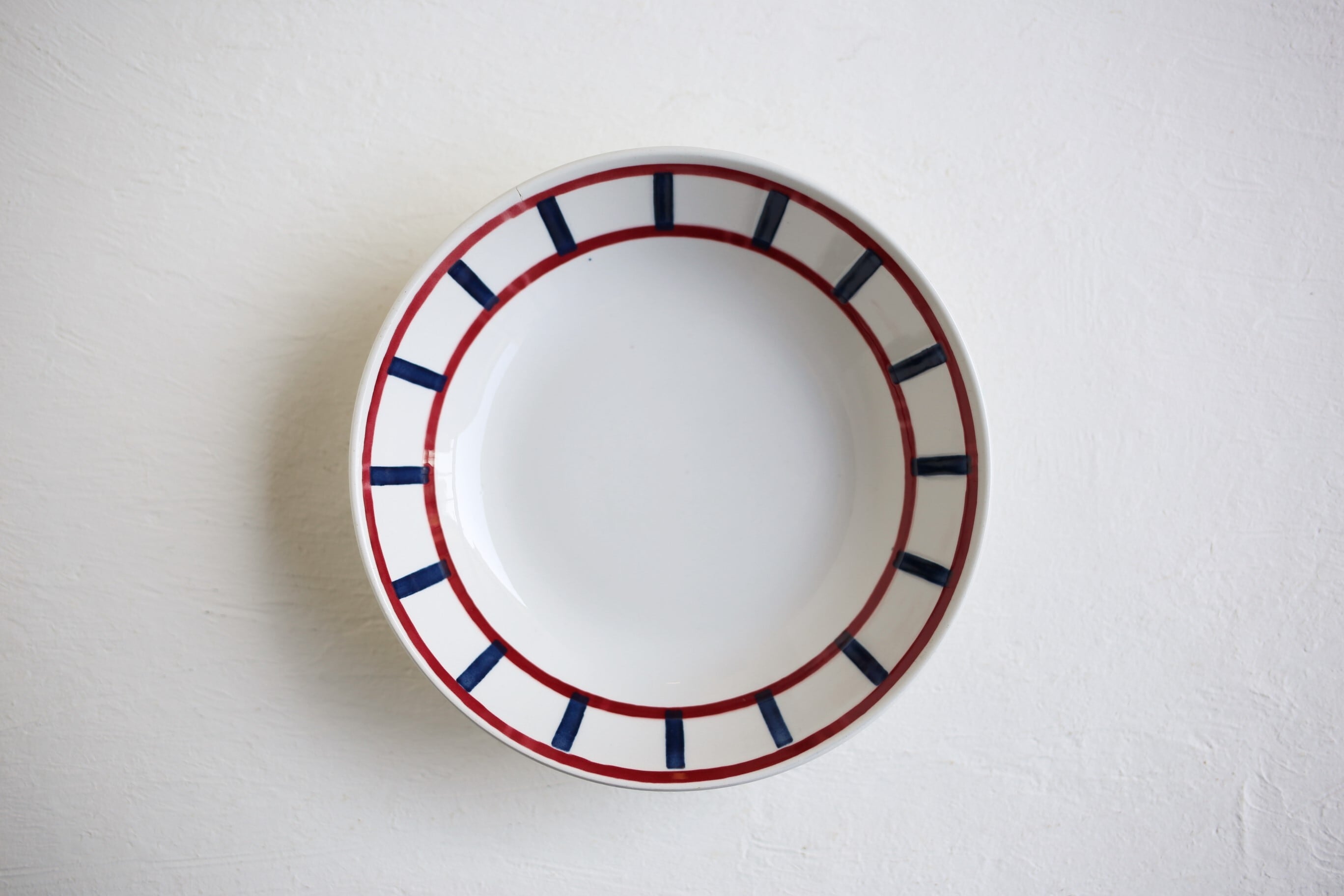 フランス アンティーク ヴィンテージ Badonviller バドンヴィレー 『バスク柄』 深皿 スープ皿 N-02402e