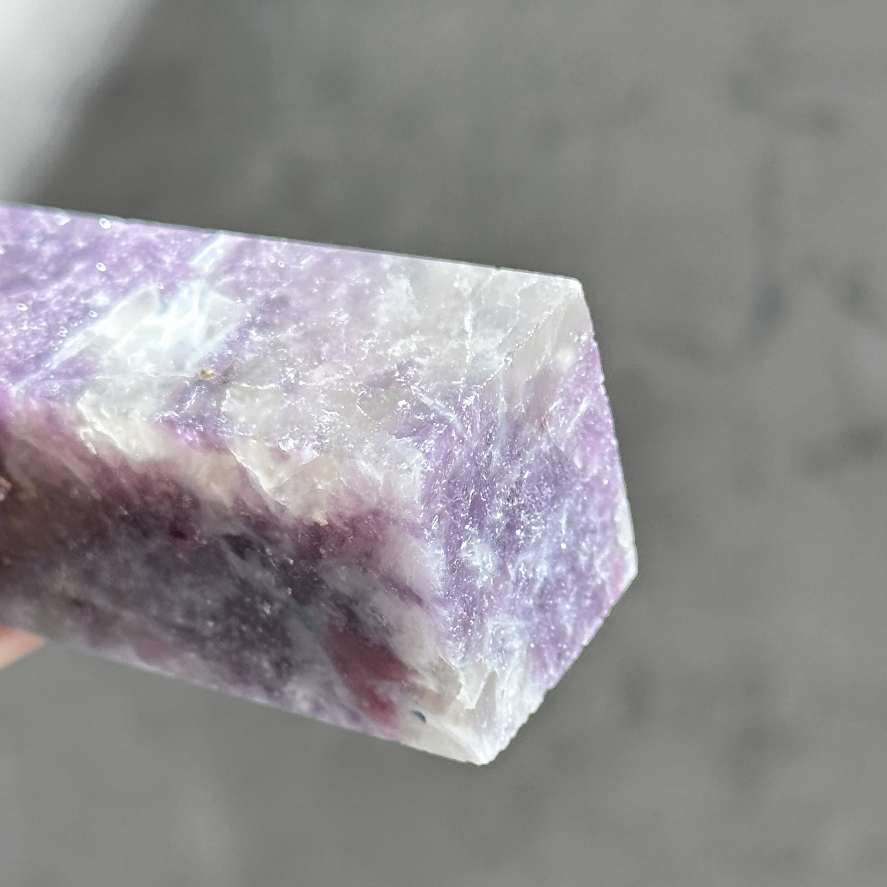 ユニコーンストーン タワー 84◇ Unicorn Stone ◇天然石・鉱物
