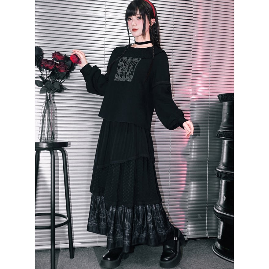 てんこ様。黒スカートと2点おまとめ買い専用！ ゴスロリロングスカート 黒レイヤード総柄フリル イベント普段使い