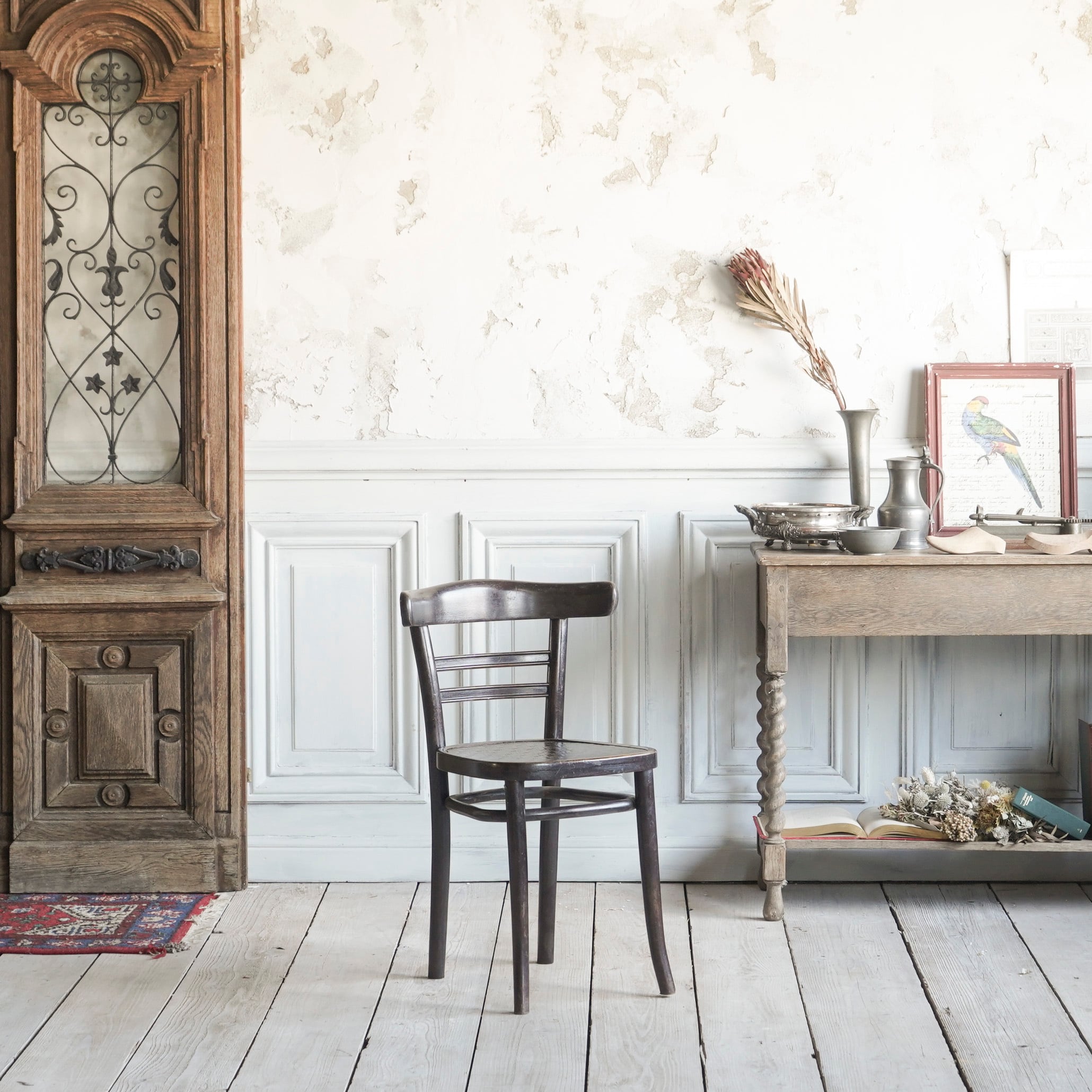 チェア/アンティーク/イギリスアンティーク/1950年台/ブラックフレーム/ダークカラー