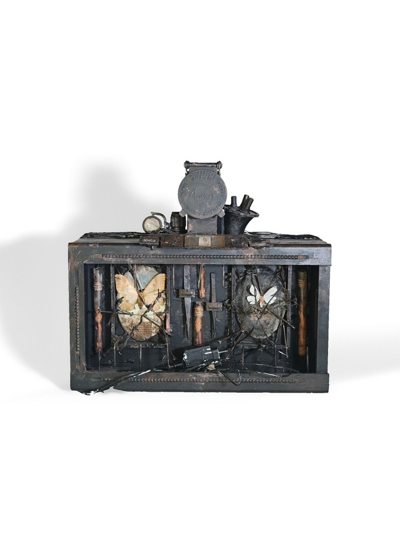 ヴィンテージ雑貨 ブラック アッサンブラージュ オブジェ（工業パーツ × 蝶モチーフ）