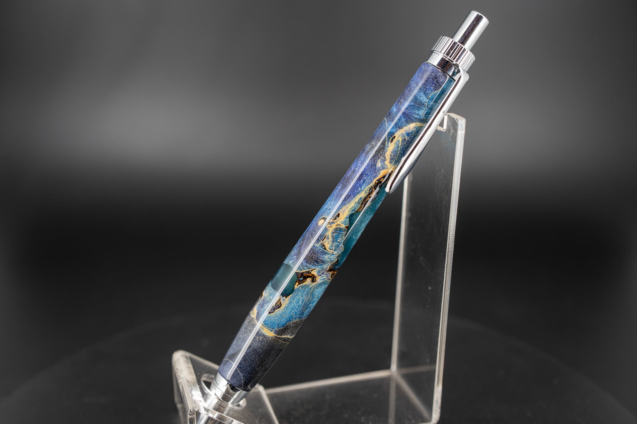 金杢犀 【創造性と透明美】 レジン 漆 沈金 金魚と水草 silver BP 創造性と透明美】 レジン×ウッド silver BP | 木軸ペン工房 金杢犀