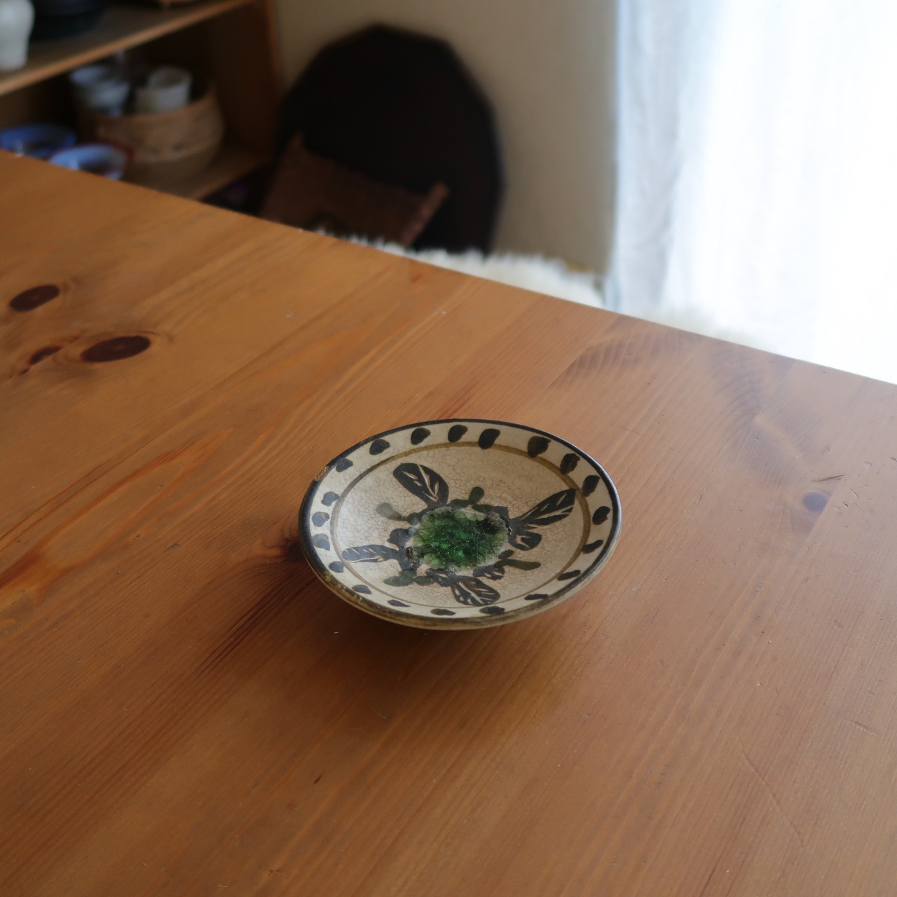 ガラスだまりの小皿