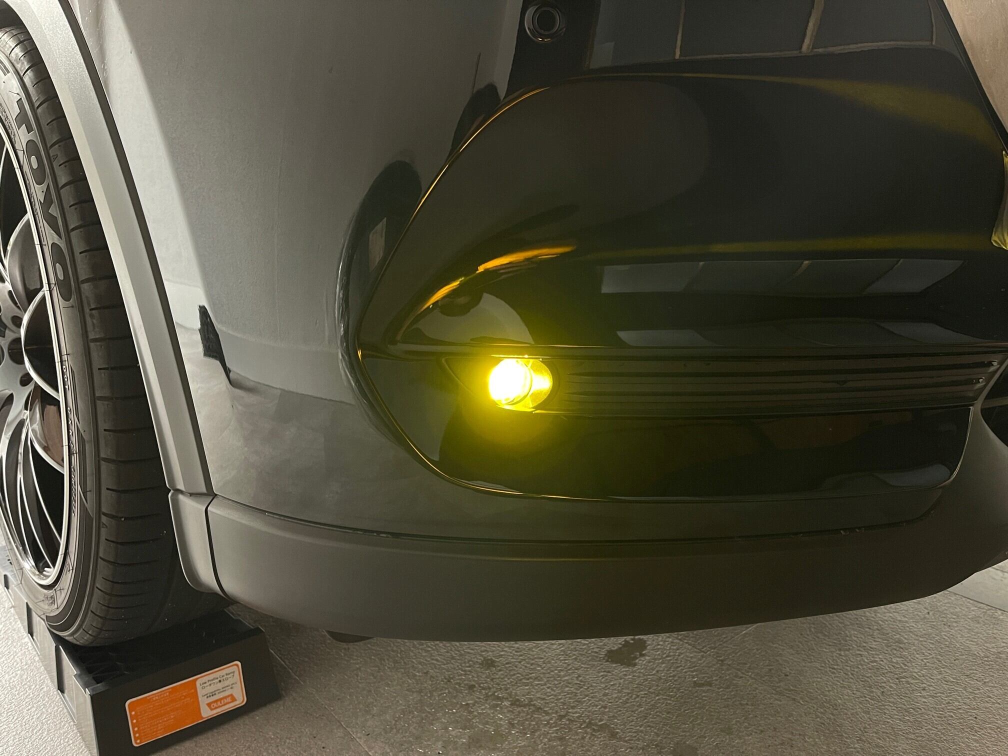 純正フォグ交換タイプ】ツインカラーフォグランプ※少量生産品