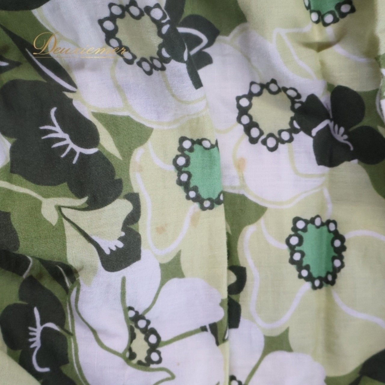 フラダンス 衣装 パウスカート カーキ系 ハワイアンプリント フラワープリント 花柄 アロハ レッスン 練習 フラ ダンス ハワイアン フラワー グリーン系 ホワイト系 緑 白 シングル スカート かわいい おしゃれ 上品 大人っぽい フェミニン ファッション エレガント カジュアル ゴムウエスト 軽やか レディース