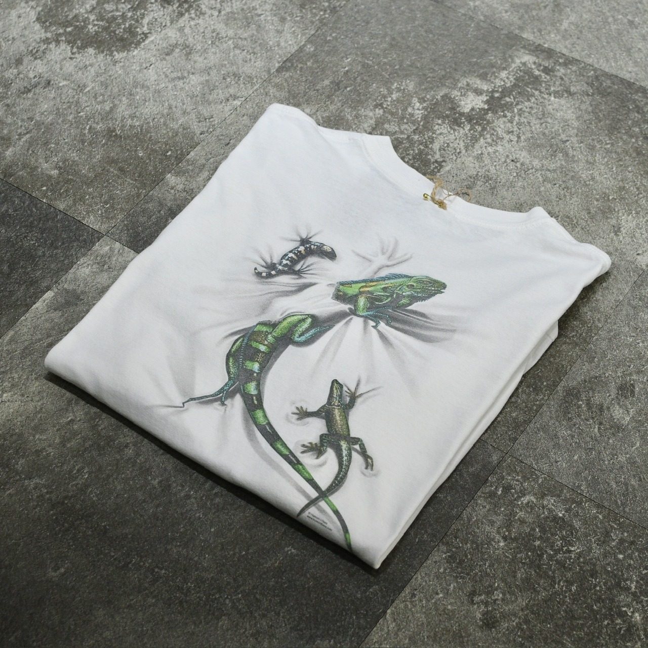 Lizard print tee