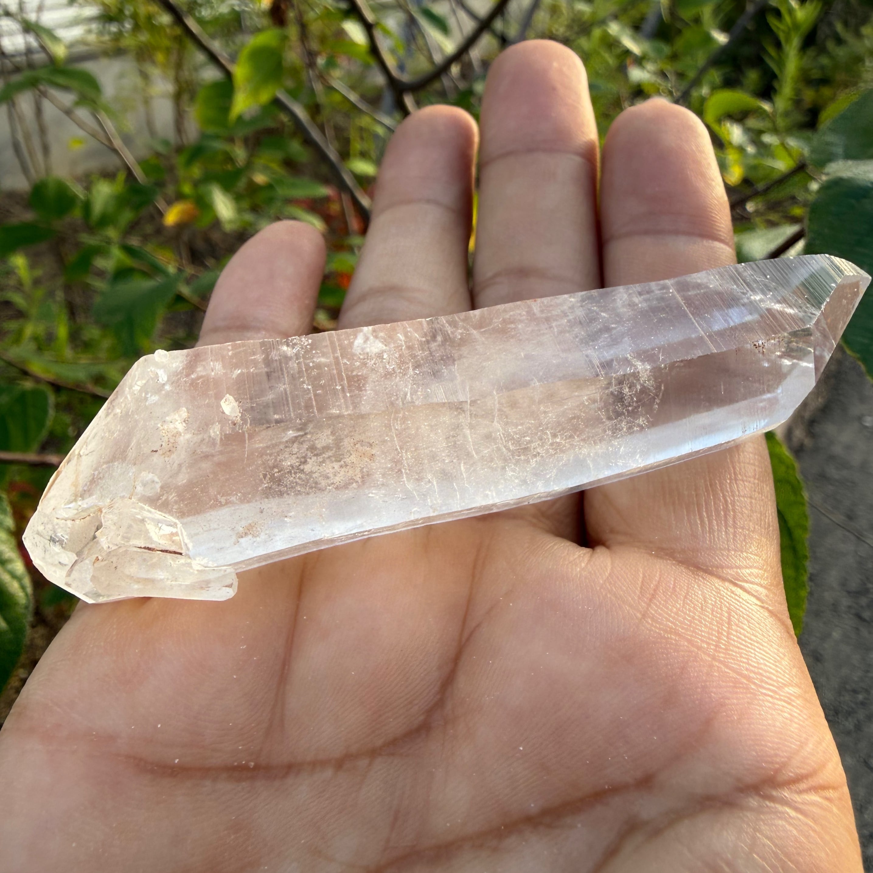26MR001 インドメルー産ヒマラヤ水晶ポイント | Mea Via Stone