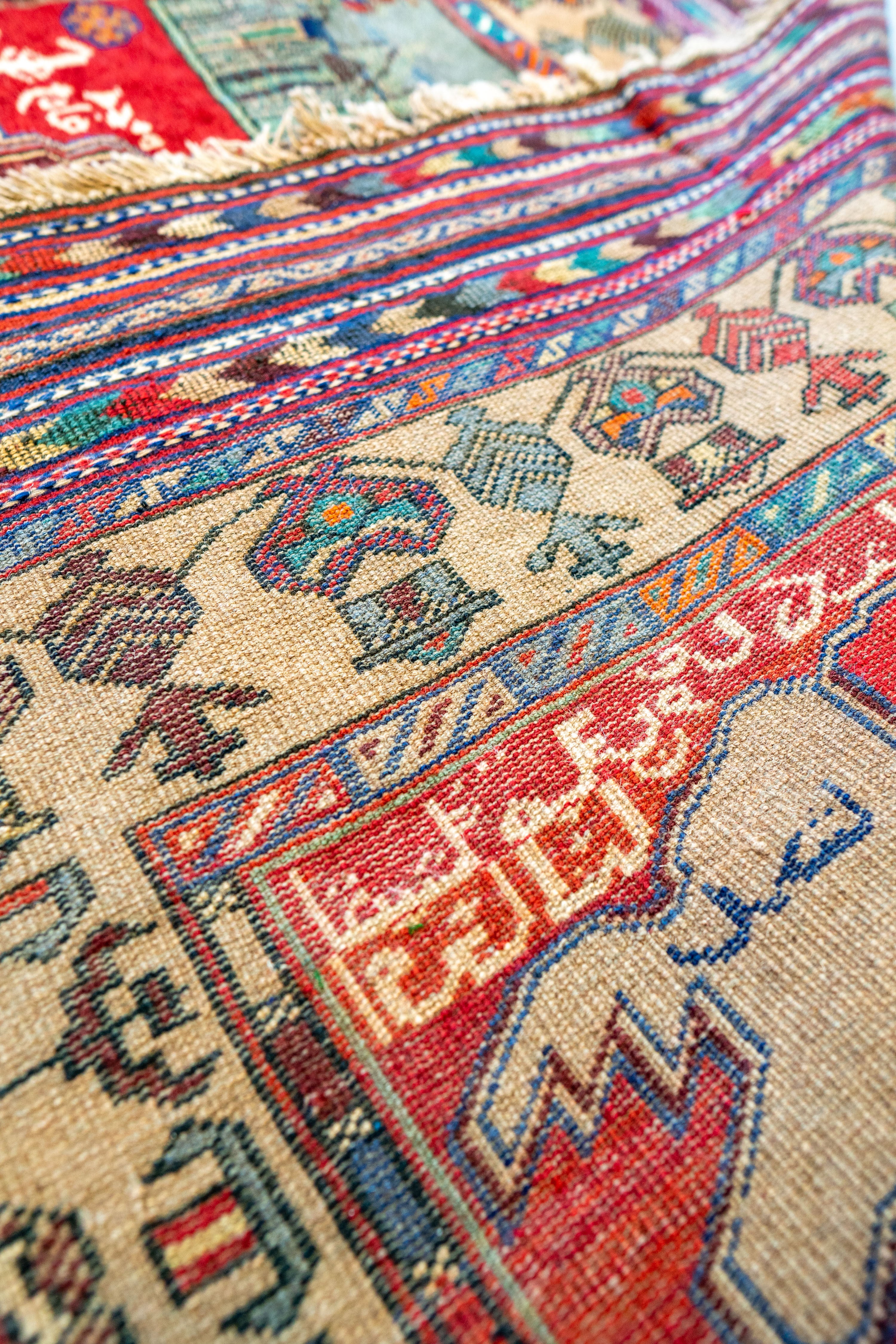 186×133cm【アフガン手織り絨毯】 | Decorworks