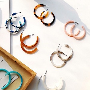 Marble Slim Hoop Pierce