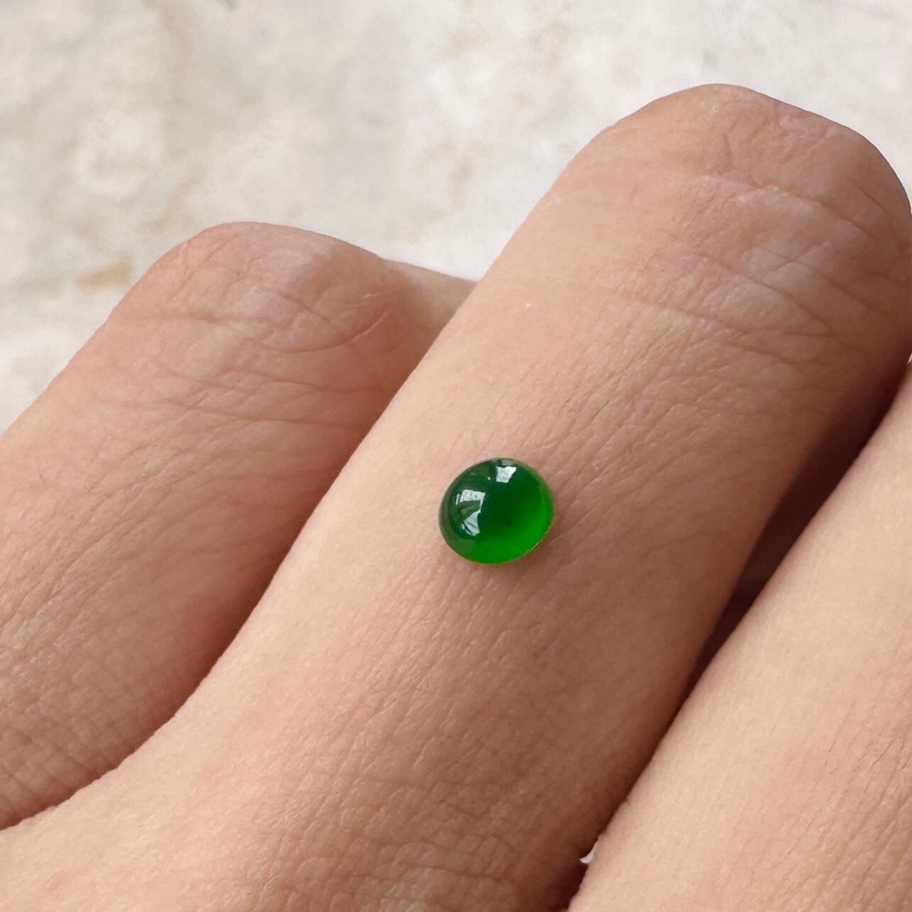 Jade 0.336ct RC-4 | Victorian Box