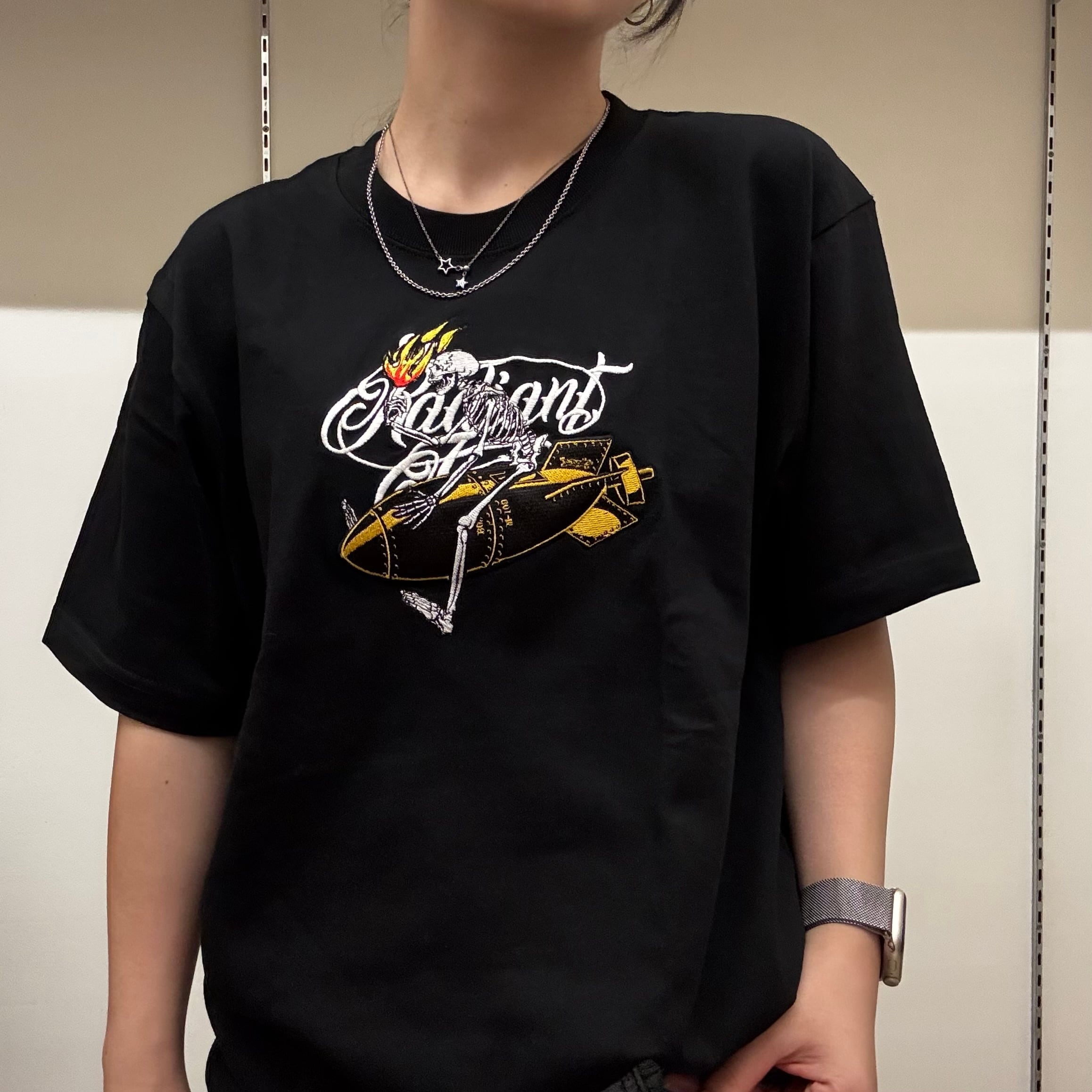 即購入⭕️【値段交渉可能】即完品　らんくん　tシャツ　RADIANT トップス | RADIANT JAPAN