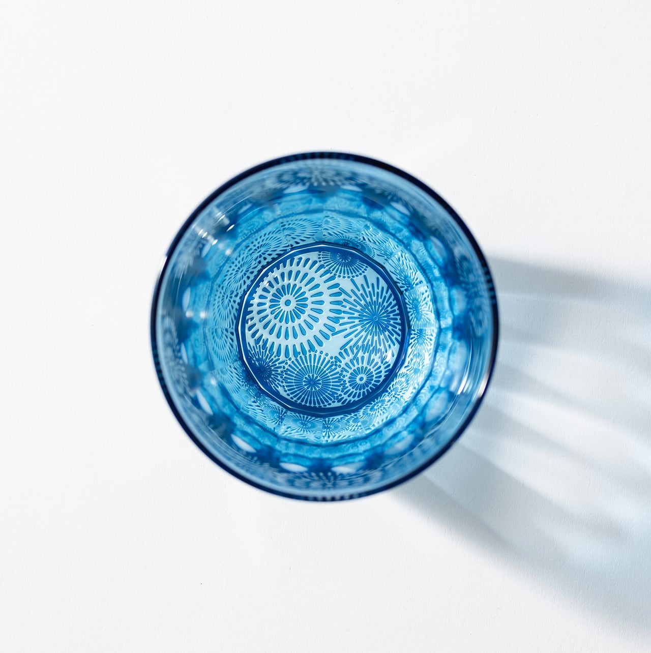花火（インディゴ×ライトブルー）大サイズ | 椎名切子（GLASS-LAB