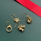 【数量限定】クリスマスチャーム4点セット｜ホリデーモチーフのアシンメトリーピアス／イヤリング（ギフトボックス入り）