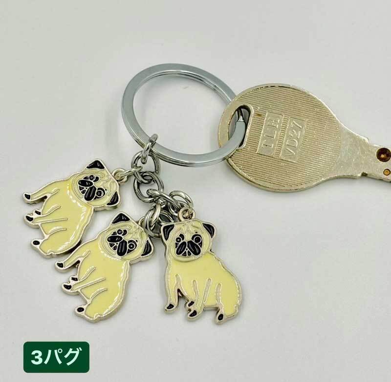 つままれわんこピアス（パグ） 【公式通販】