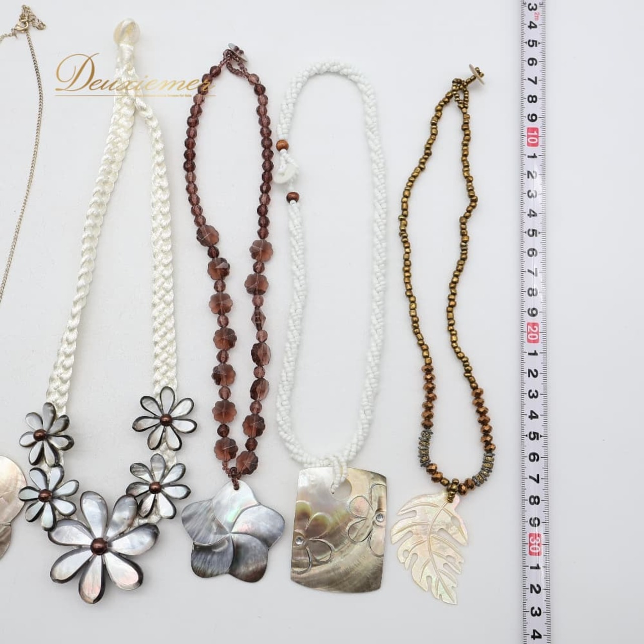 フラダンス 小物 まとめ売り 全9点 セット シェルネックレス マーメイドシェル 白 花 花モチーフ モンステラ フラ ダンス タヒチアン かわいい ネックレス ピアス アクセサリー キラキラ 輝き ホワイト系 ブラック系
