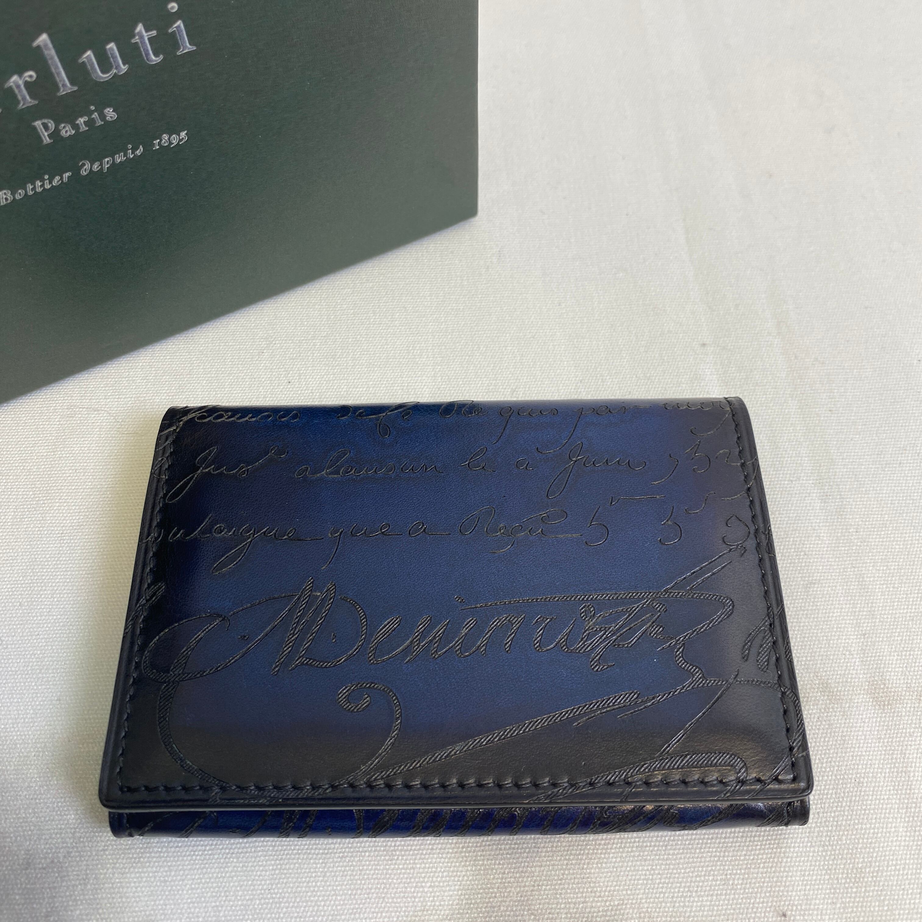 極美品ベルルッティ 名刺入れ カードケース パスケース ブルーA-0792