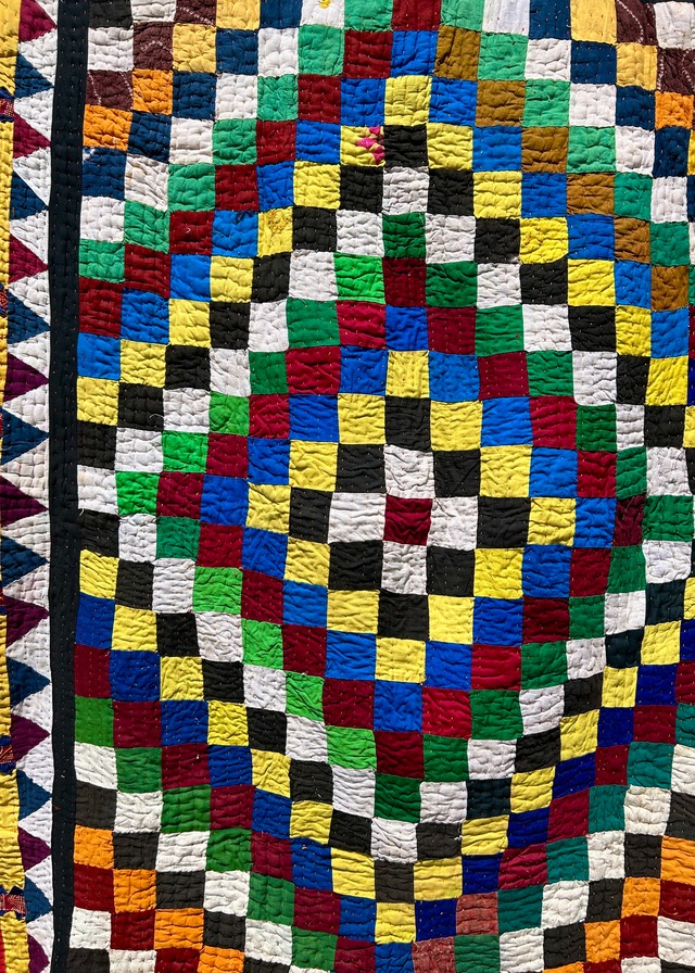 APPLIQUE RALLI QUILT_001